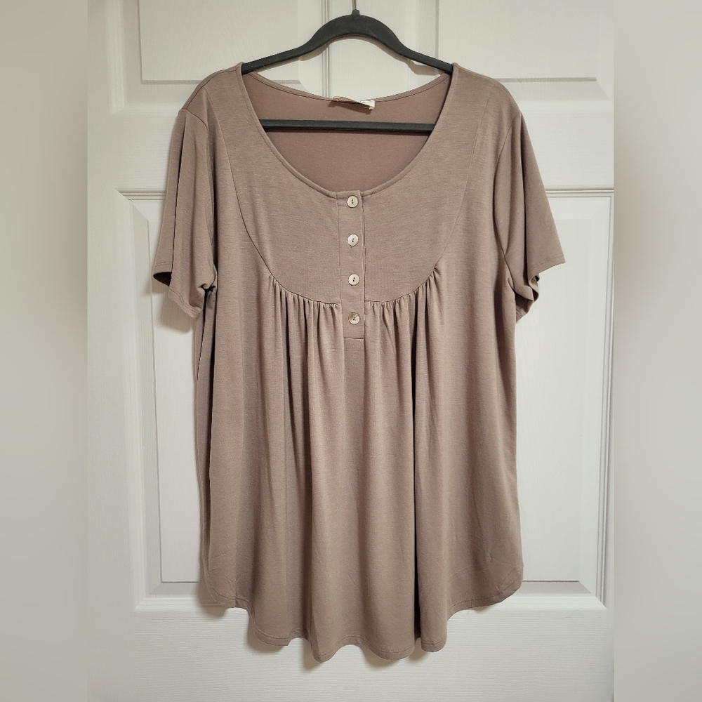 NWT Plus Size Blouse